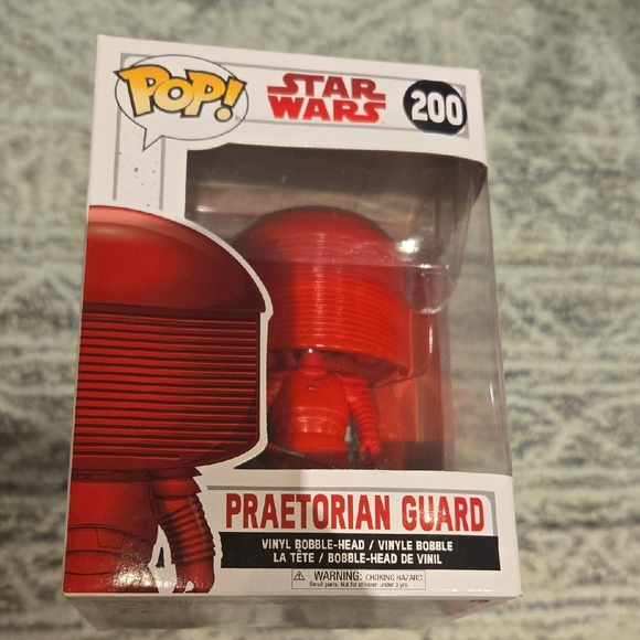 Star Wars Red Praetorian Guard Figure #200 - Picture 1 of 6
